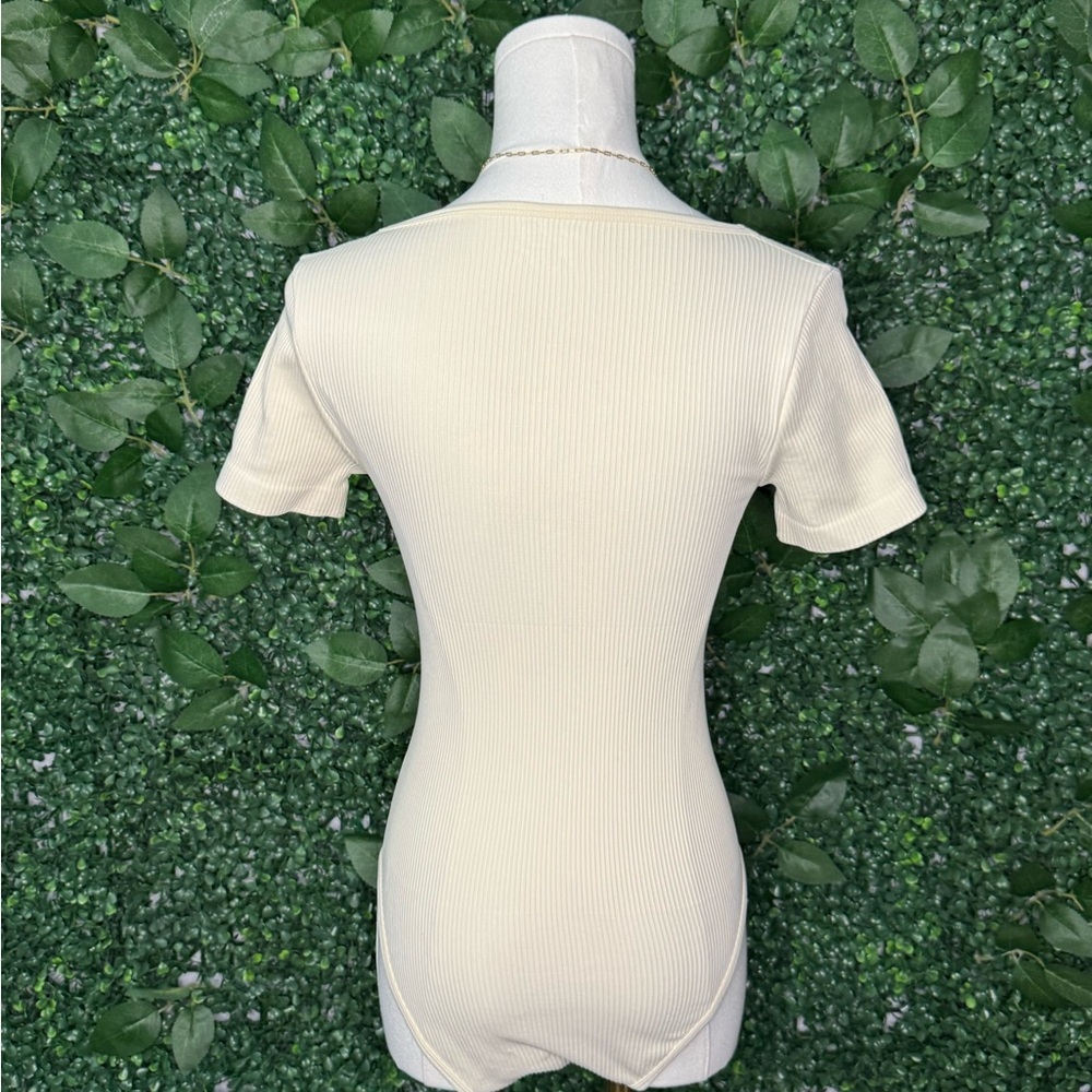 Cream Ribbed Bodysuit - Picture 3 of 5